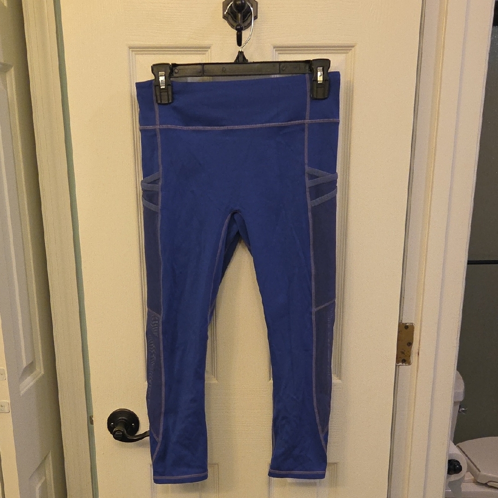 Fabletics Motion365 Purple 3/4 Leggings